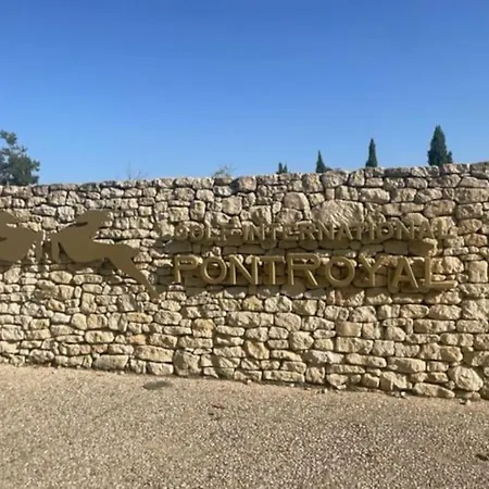 Maison De Gamme Dans Le Golf De Pont Royal Mallemort